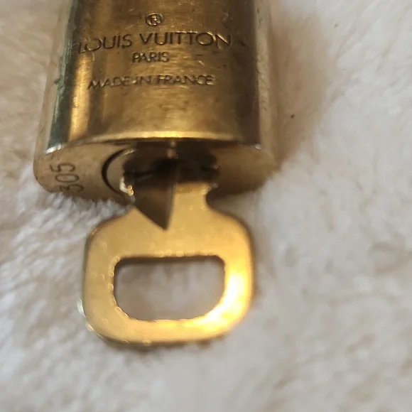 Lv lock 305 , 303 , 310, 317 - Picture 2 of 4